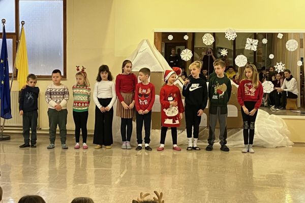 Slavnostna prireditev ob dnevu samostojnosti in enotnosti, recitacije