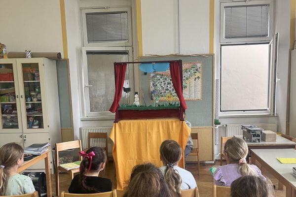 Pomladna lutkovna predstava