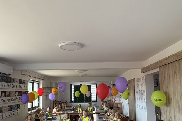 img-78342a2c31c063ff722fe7c42e98767d-v5D4488E5-B5A9-07EE-A0E9-C39DF5B3F45E.jpg